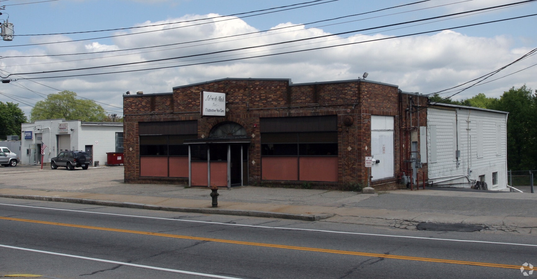 1010 Plainfield St, Johnston, RI 02919