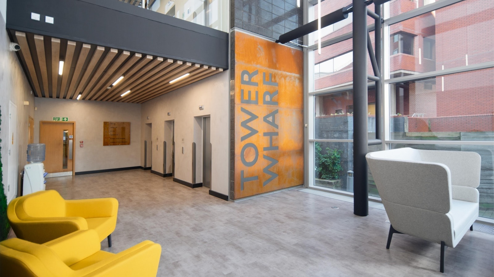 Cheese Ln, Bristol for lease Interior Photo- Image 1 of 8