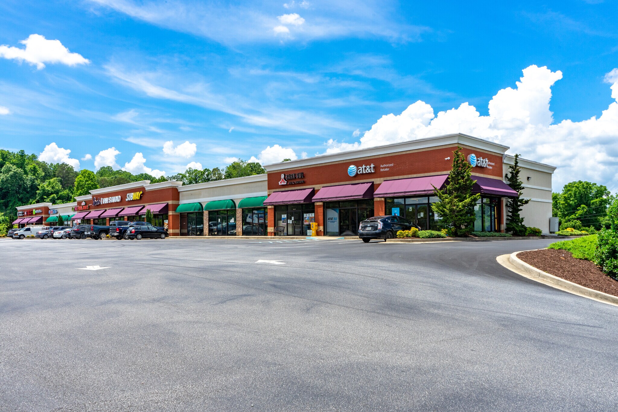 2800 Scenic Dr, Blue Ridge, GA 30513 Scenic Crossing Plaza