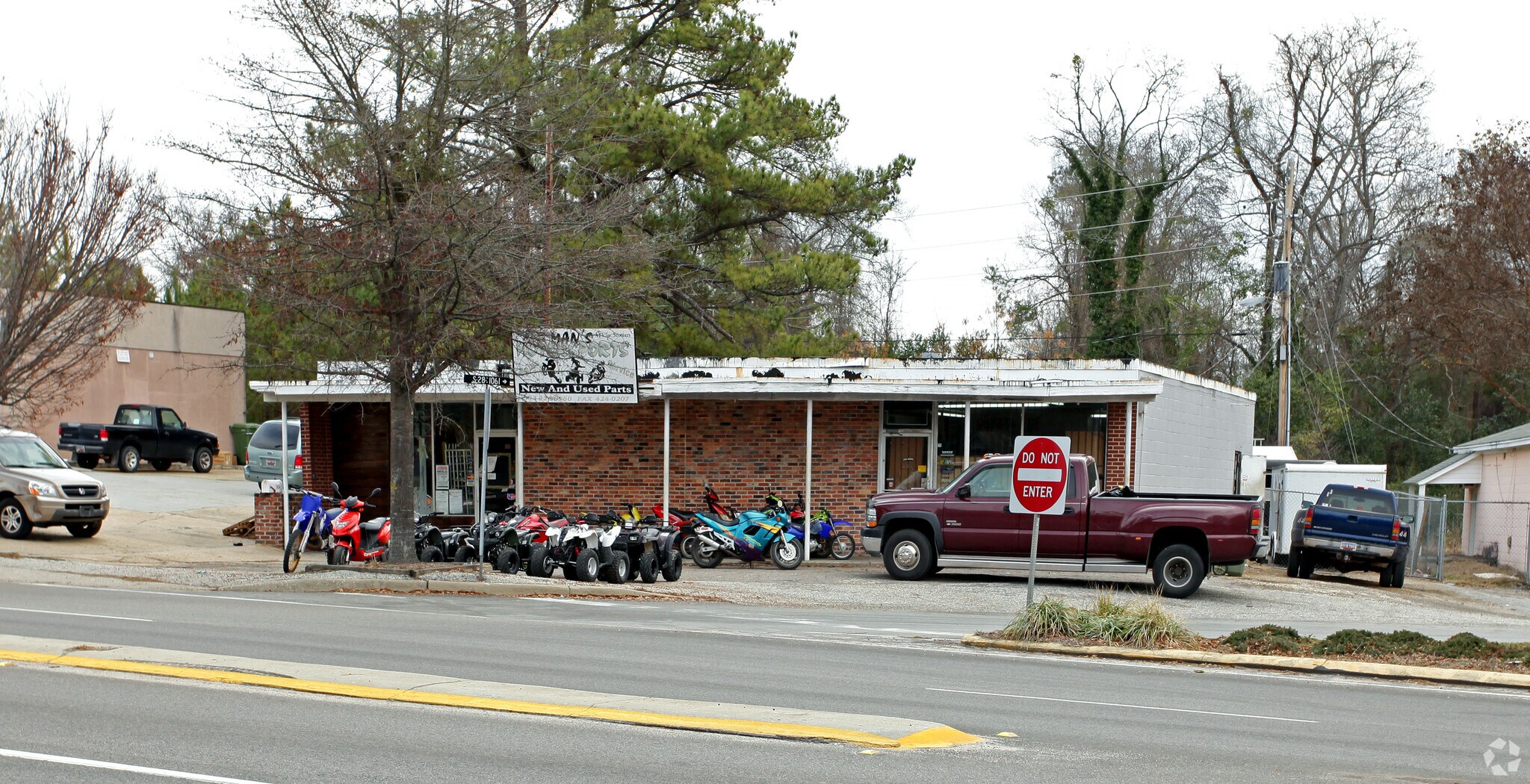2404 Broad St, Camden, SC for sale Primary Photo- Image 1 of 1