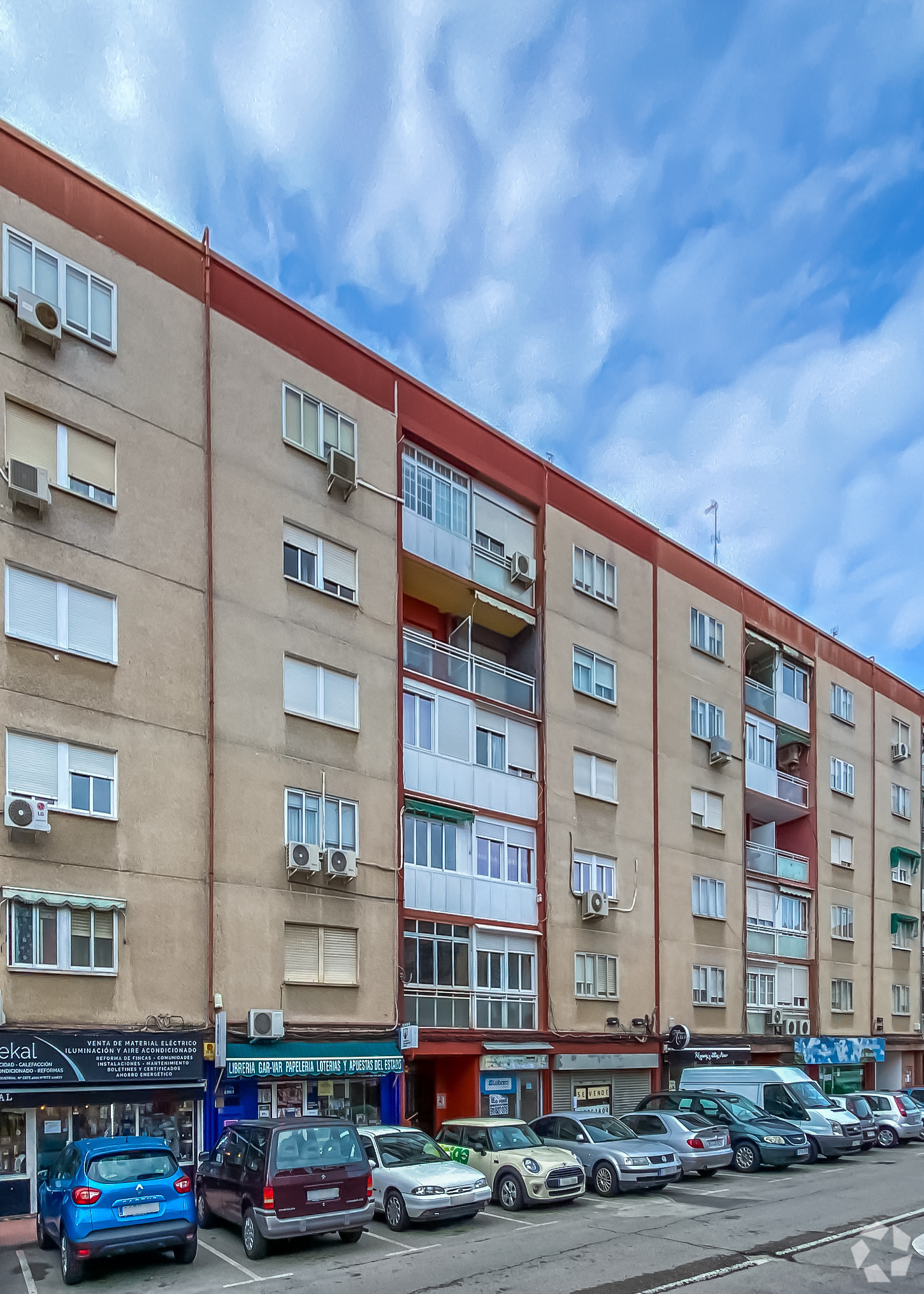 Calle la Coruña, 11, Alcalá De Henares, Madrid for sale Primary Photo- Image 1 of 3