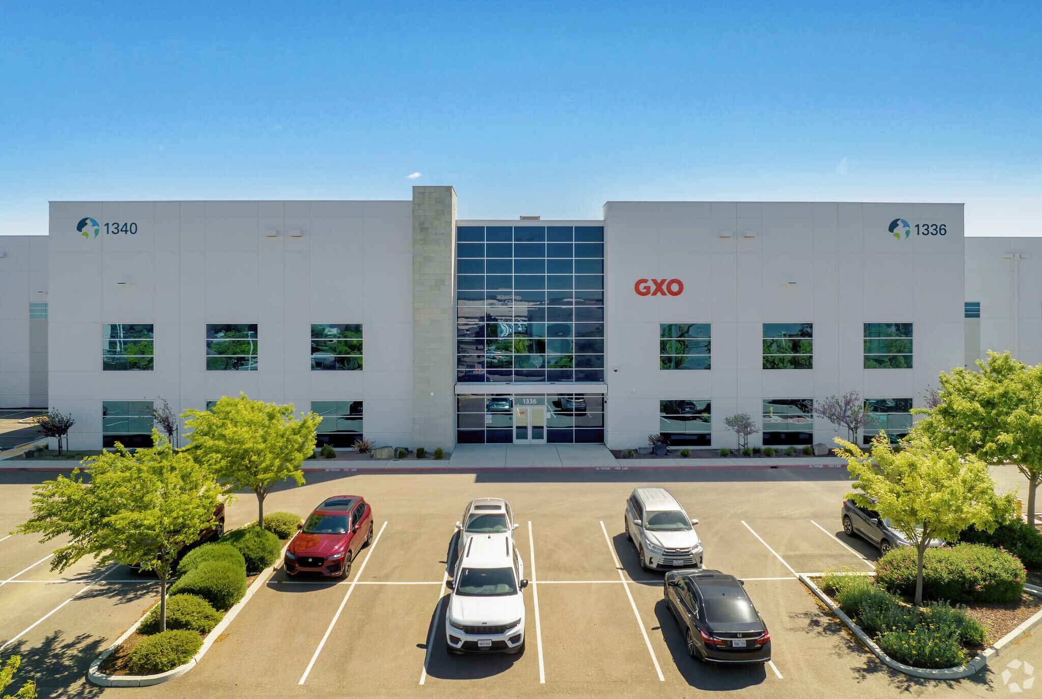 1336-1340 DuPont Ct, Manteca, CA for sale Primary Photo- Image 1 of 1