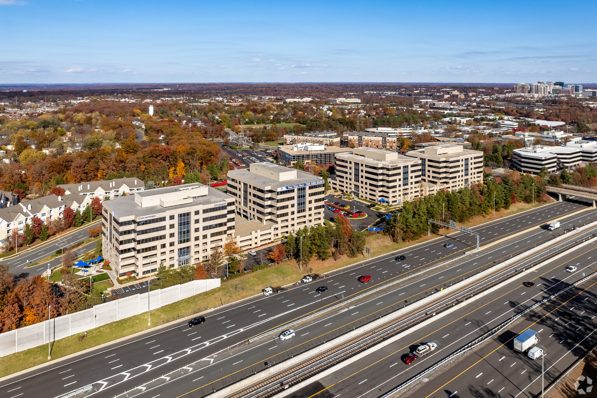 12851 Worldgate Dr, Herndon, VA for lease Aerial- Image 1 of 17