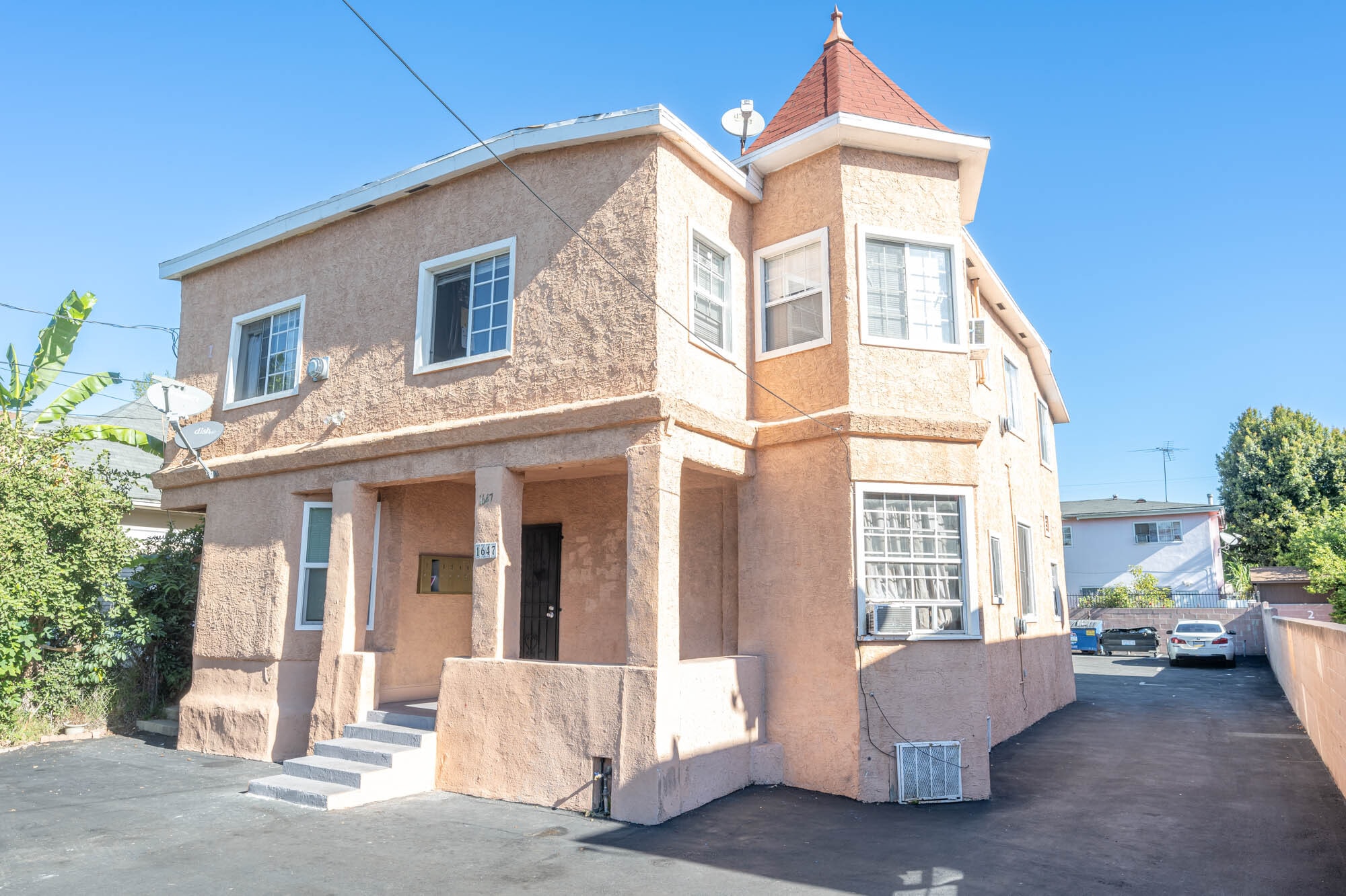 1647 W 12th Pl, Los Angeles, CA for sale Building Photo- Image 1 of 31