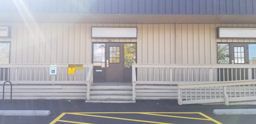 25 E 12th St, Erie, PA for lease - Building Photo - Image 2 of 30