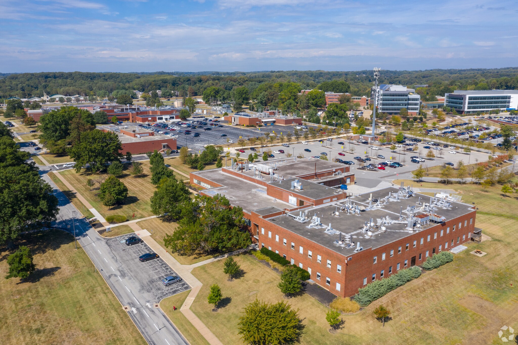 984 Centre Rd, Wilmington, DE 19805 709