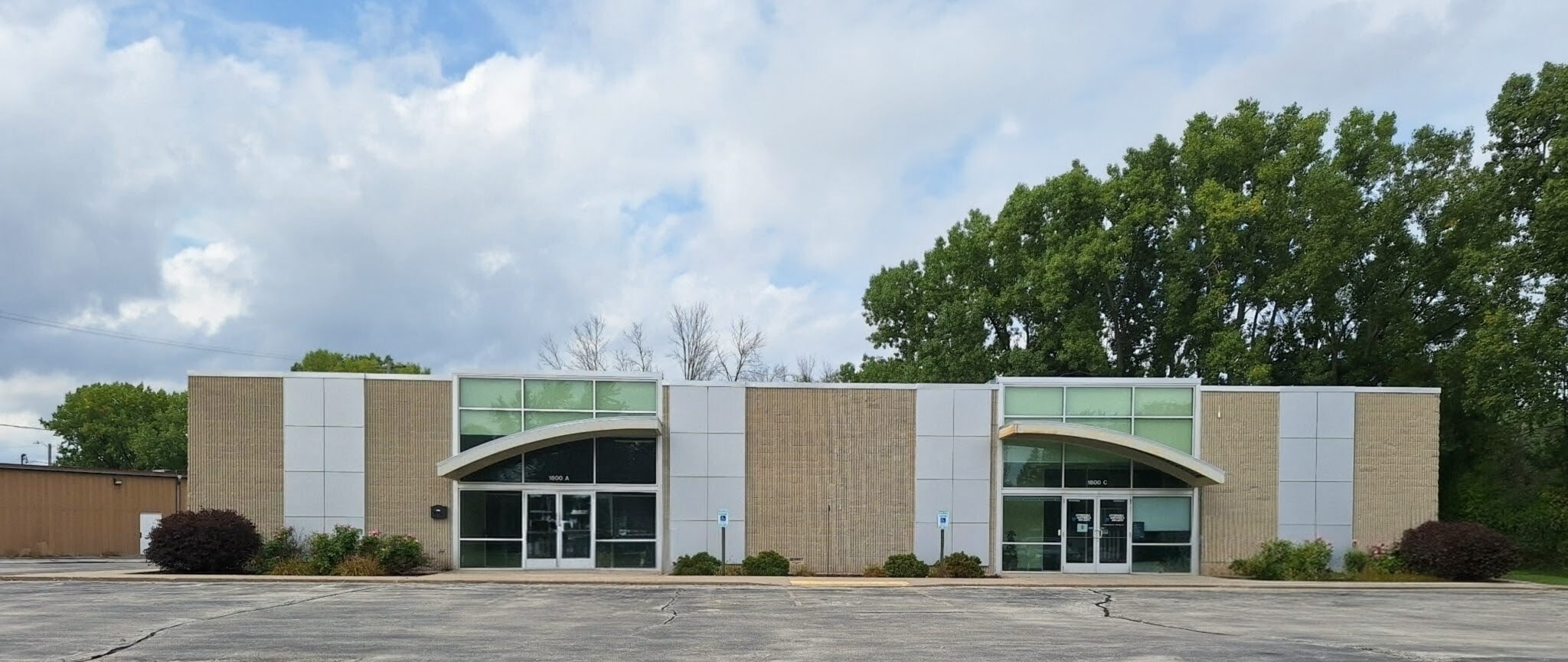 1800 W Mason St, Green Bay, WI for sale Building Photo- Image 1 of 12