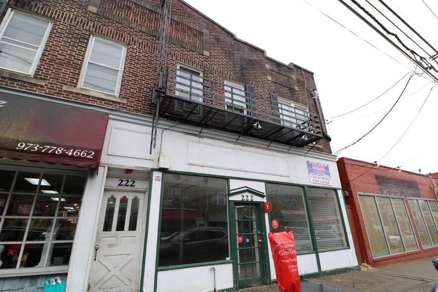 222 Main Ave, Passaic, NJ for sale - Building Photo - Image 1 of 1