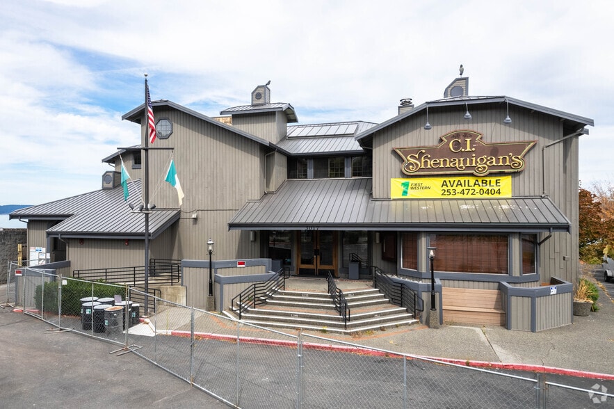 3017 Ruston Way, WA 98402