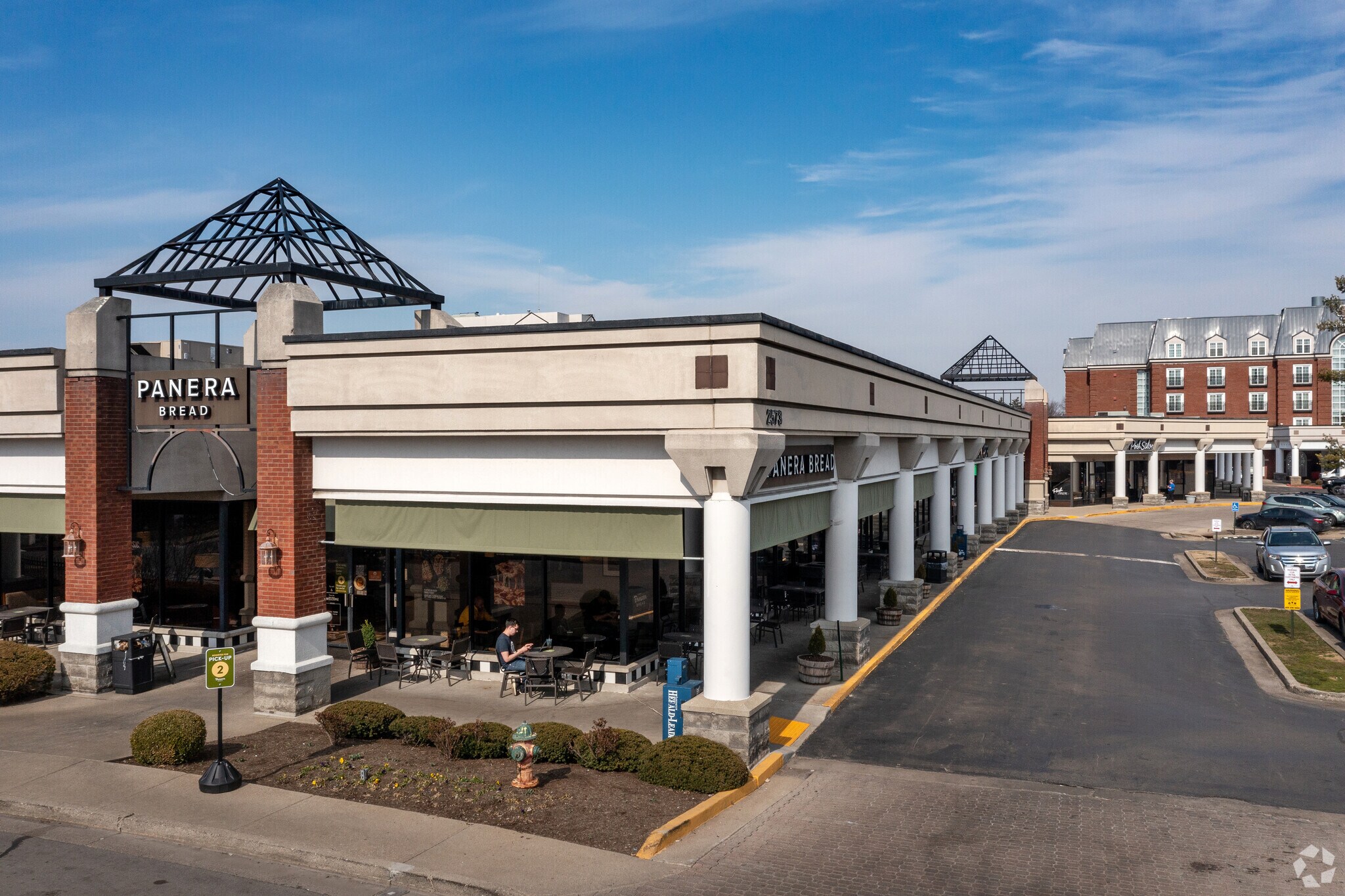 2573 Richmond Rd, Lexington, KY 40509 French Quarter Square