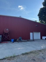 6917 Orilla Ln, Fort Worth TX - Warehouse