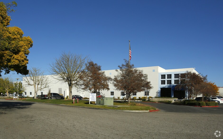 1425 Cooley Ct, San Bernardino, CA 92408 Industrial for Lease