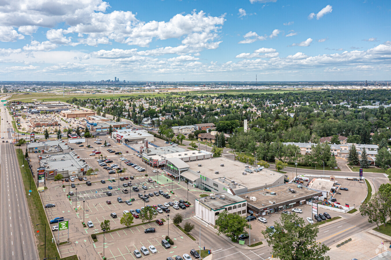 930 Ash St, Sherwood Park, AB T8A 2G1 | LoopNet