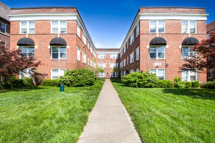 2045 Douglass Blvd, Louisville, KY 40205