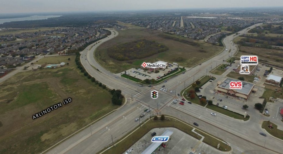 SWC Lake Ridge Pky & Camp Wisdom Rd, Grand Prairie, TX for sale - Primary Photo - Image 1 of 5