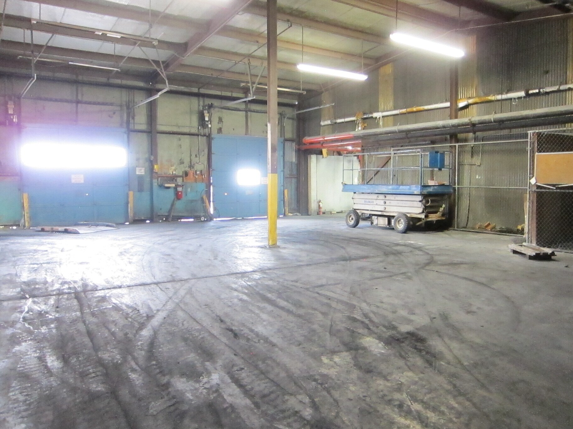 626 Main St, Ceredo, WV 25507 Building 1