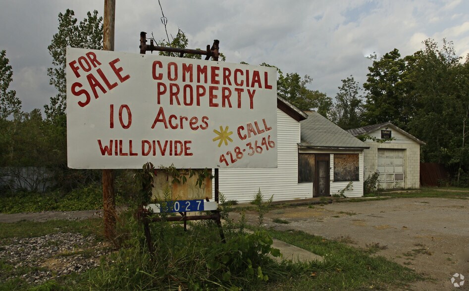 6027 N Ridge Rd, Geneva, OH for sale - Primary Photo - Image 1 of 1
