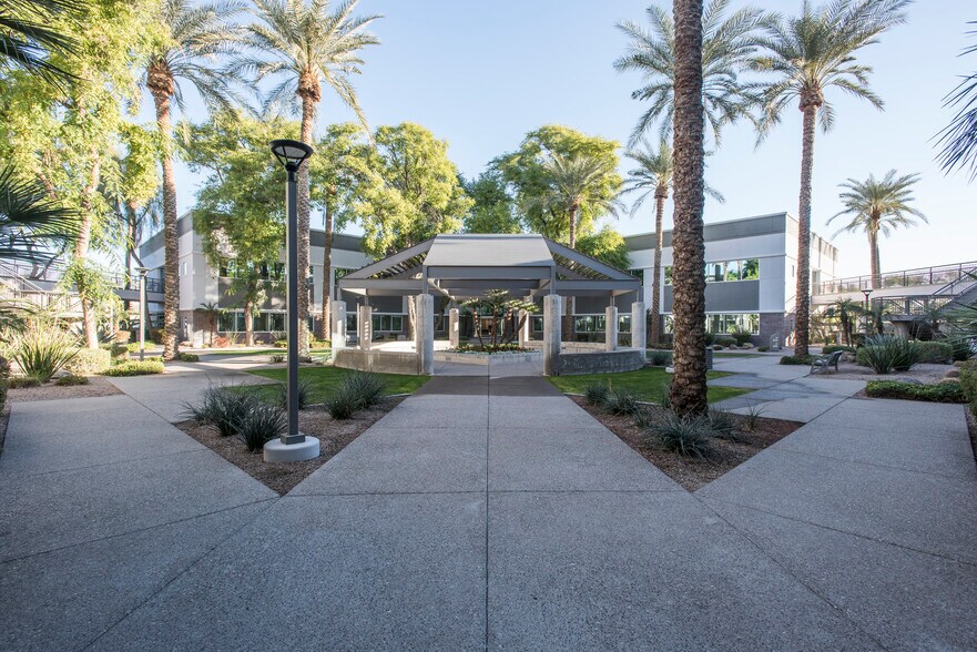 950 W Elliot Rd, Tempe, AZ for lease - Building Photo - Image 2 of 7