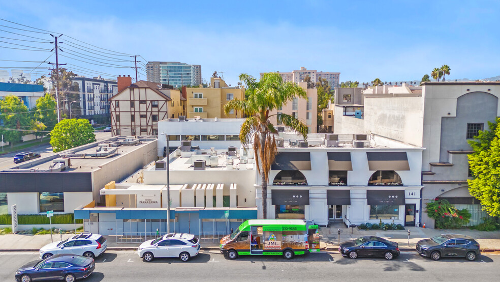 141-147 S Robertson Blvd, Los Angeles, CA for sale - Building Photo - Image 1 of 7