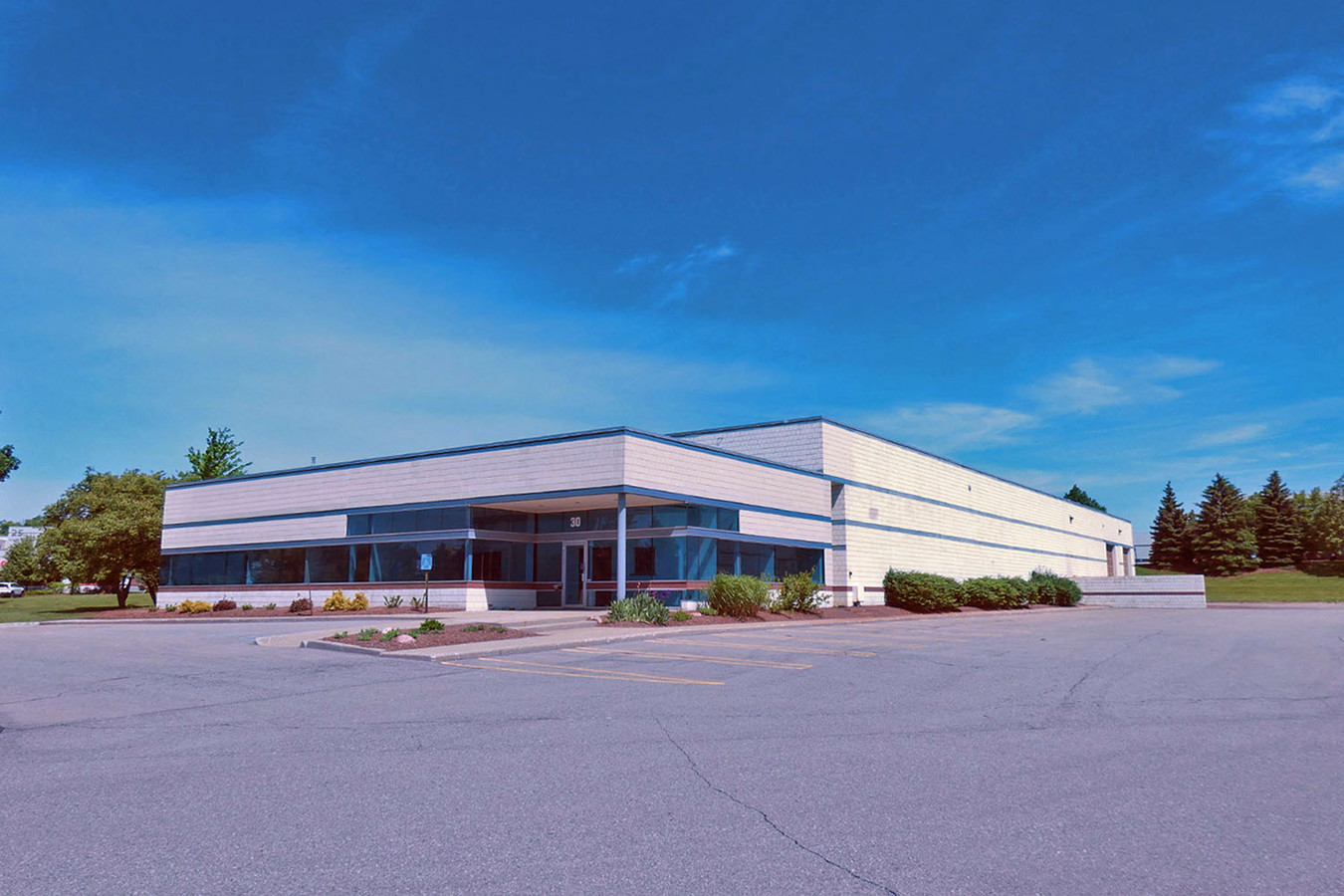 30 Corporate Dr, Auburn Hills, MI 48326 | LoopNet