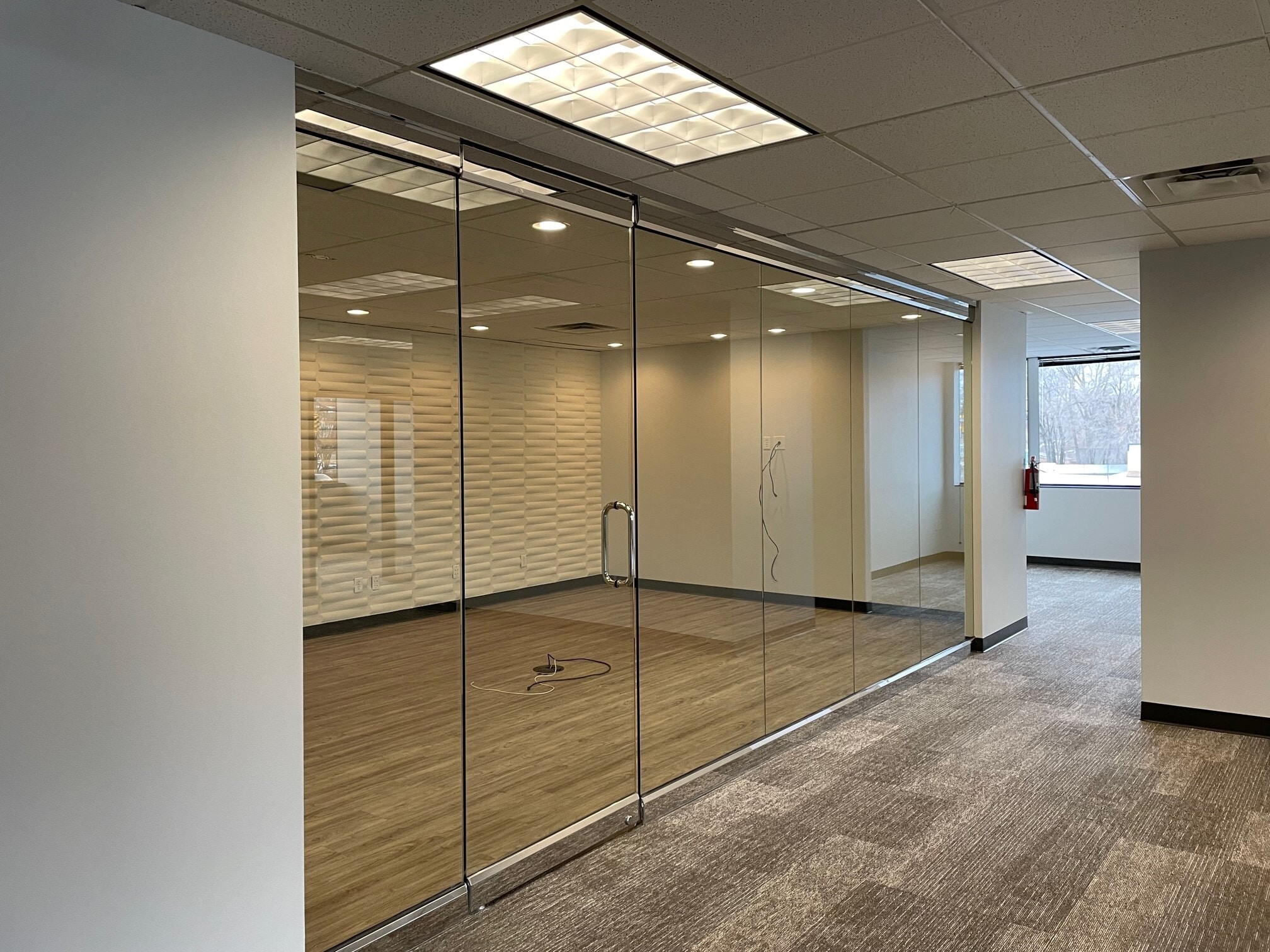 1225 E Fort Union Blvd, Cottonwood Heights, UT for sale Interior Photo- Image 1 of 3