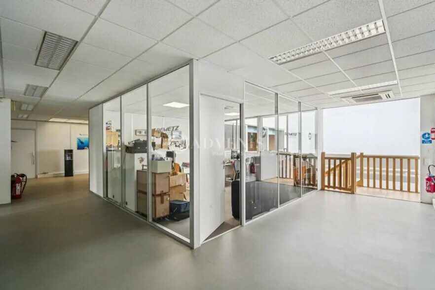 Flex in Villiers-sur-Marne for sale - Interior Photo - Image 1 of 12