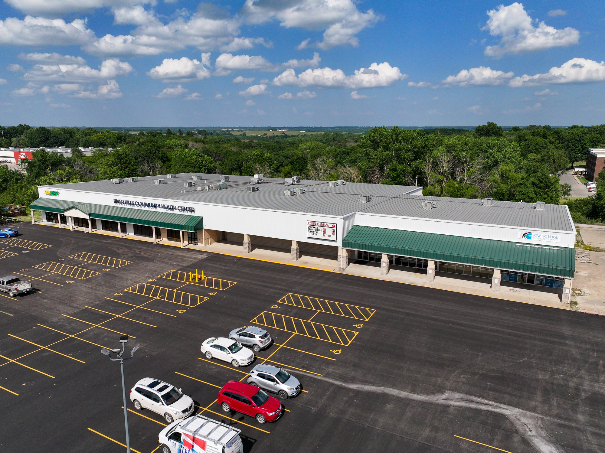 1015 N 18th St, Centerville, IA for lease Primary Photo- Image 1 of 5