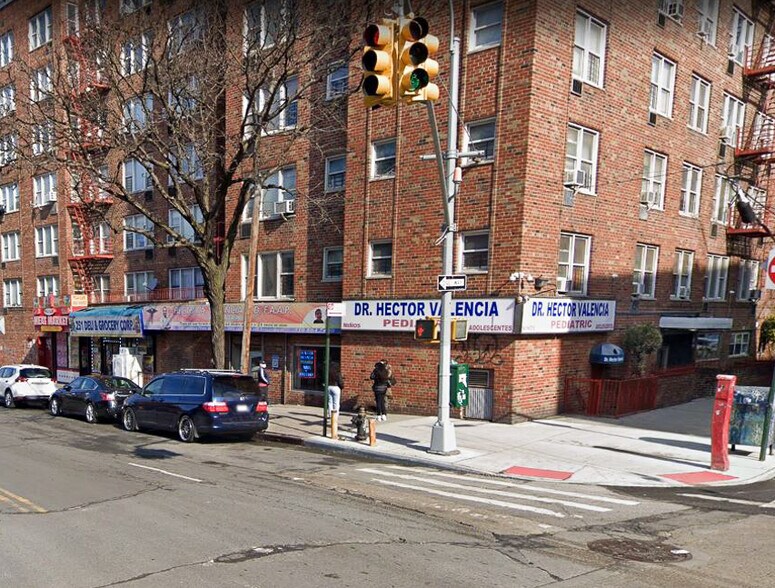 2805 Heath Ave, Bronx, NY for sale - Primary Photo - Image 1 of 1