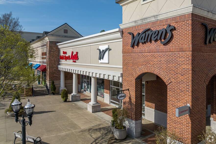 11525 Cantrell Rd, Little Rock, AR for lease - Building Photo - Image 2 of 16