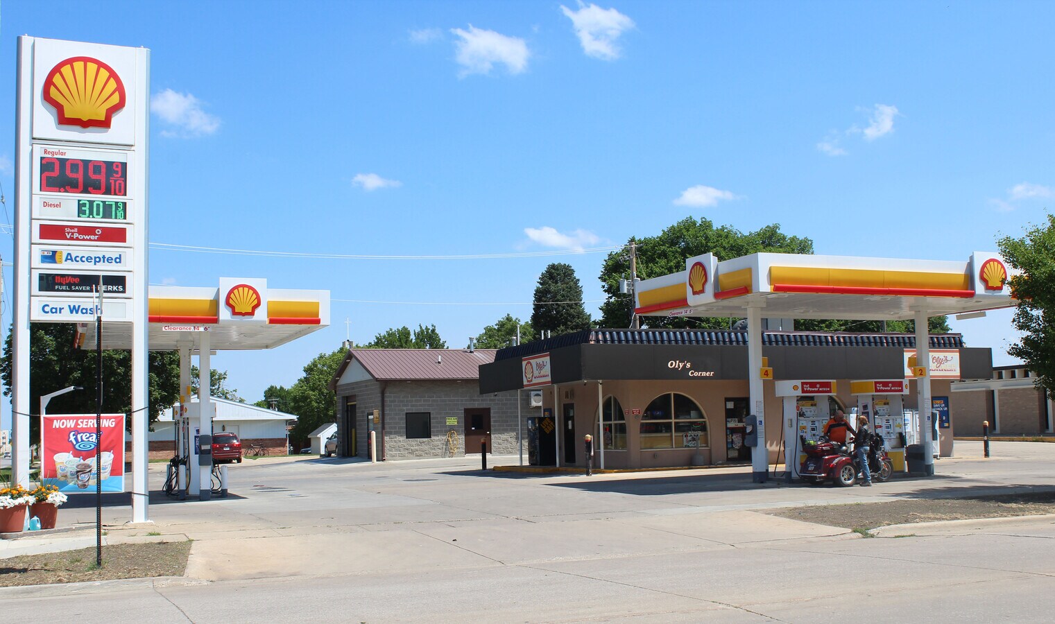 208 W Lincoln Way, Jefferson, IA 50129