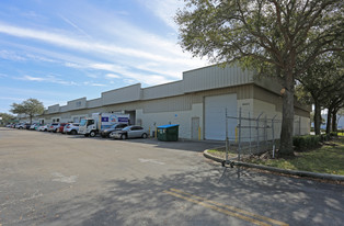 6433 Pinecastle Blvd, Orlando FL - Warehouse