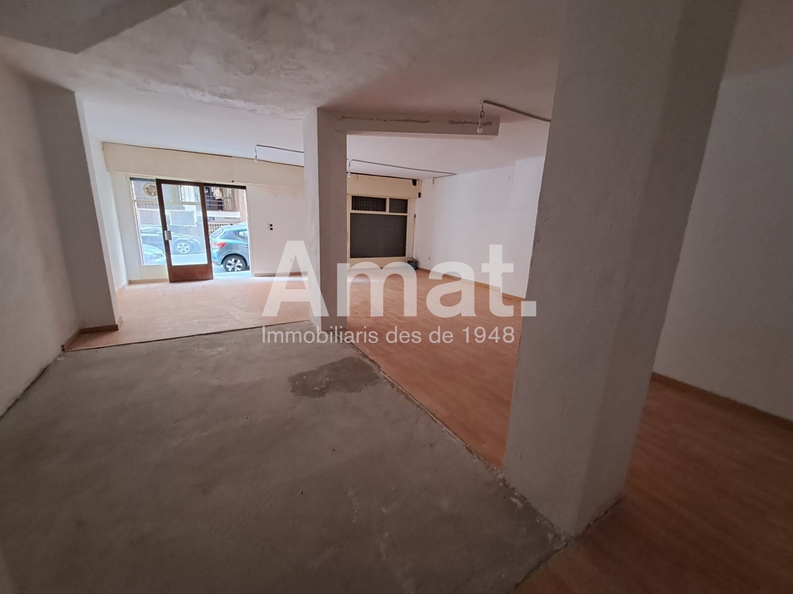 Retail in Rubí, Barcelona for lease Interior Photo- Image 1 of 3