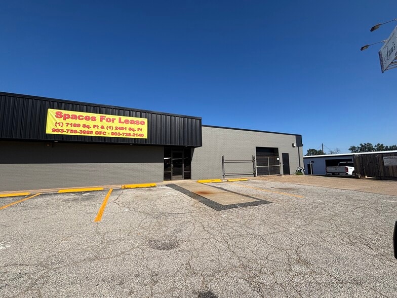 920 W Loop 281, Longview, TX for lease - Building Photo - Image 2 of 16