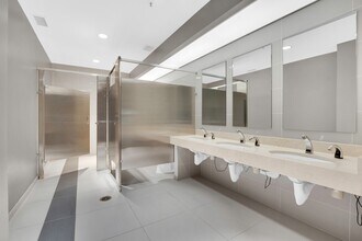 10201 Fairfax Blvd, Fairfax, VA for sale Interior Photo- Image 2 of 5