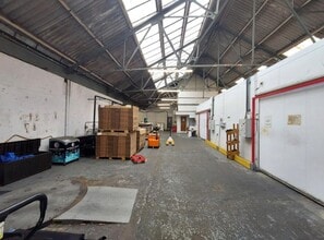 Bridge Rd, Camberley for lease Interior Photo- Image 1 of 2