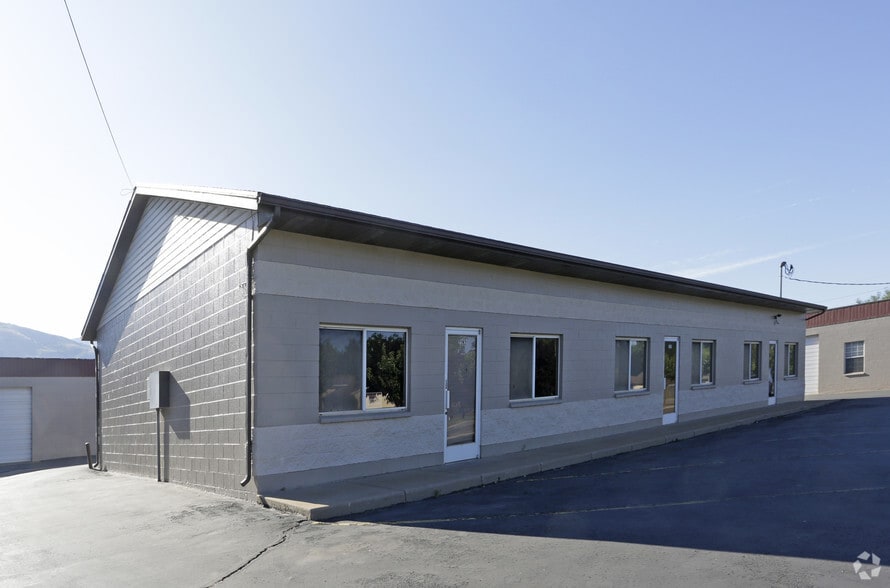 2260-2290 N 640 W, Woods Cross, UT for lease - Primary Photo - Image 1 of 3