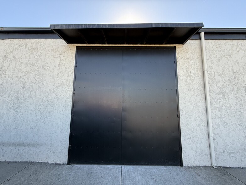 1496 Harbor Ave, Long Beach, CA for sale - Building Photo - Image 3 of 17