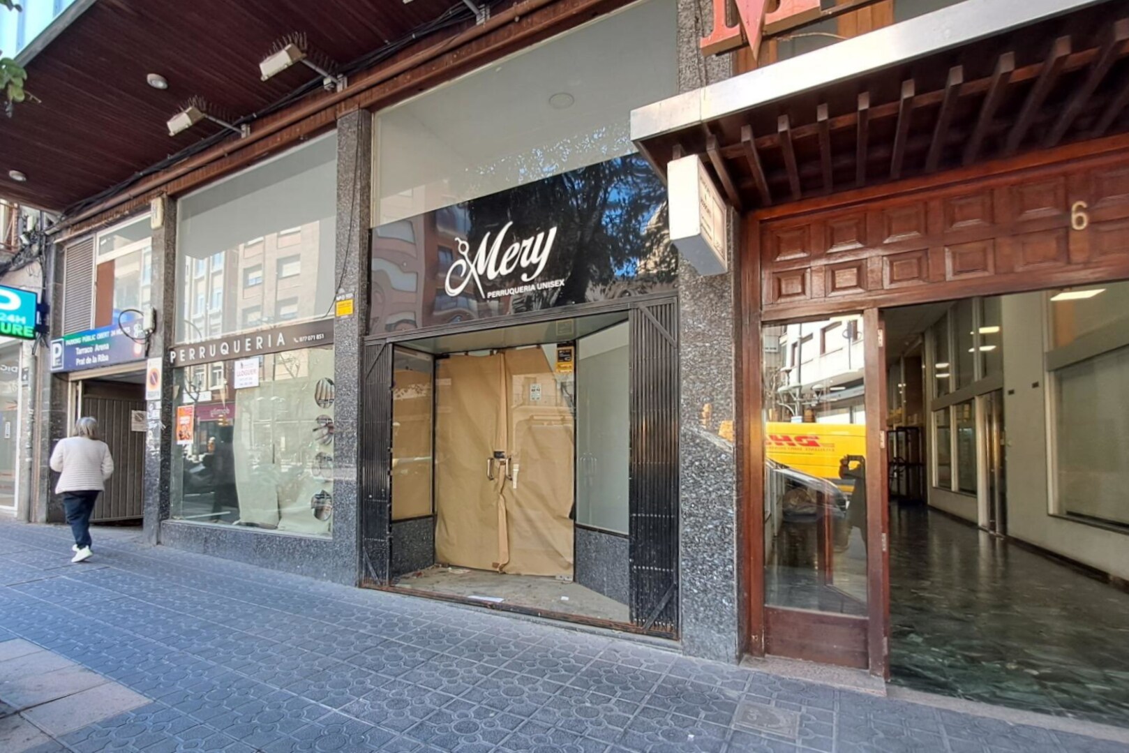 Retail in Tarragona for lease Interior Photo- Image 1 of 14