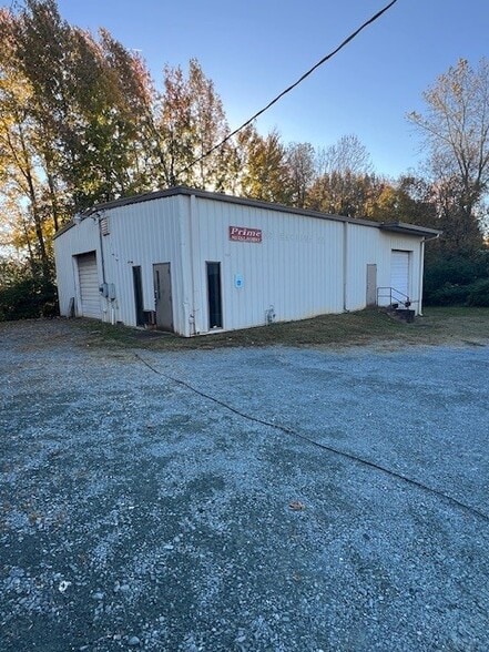 127 Normand St, Monroe, NC for lease - Building Photo - Image 1 of 5