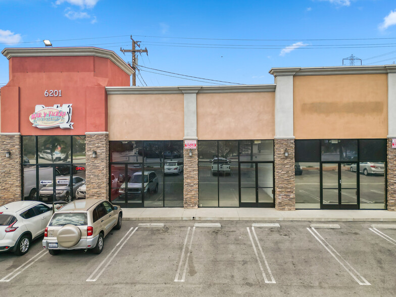 6201 Whittier Blvd, Los Angeles, CA for lease - Building Photo - Image 3 of 8