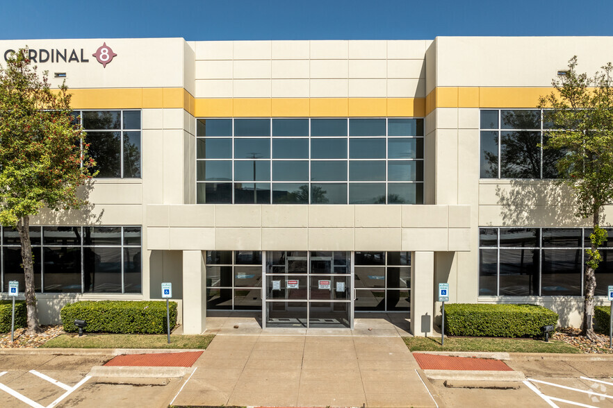 1703 N Plano Rd, Richardson, TX for lease - Building Photo - Image 1 of 24