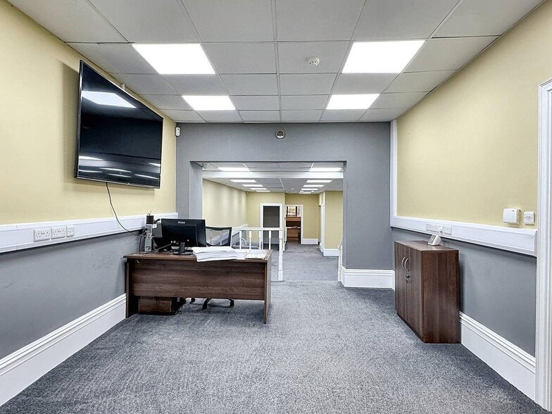 5 South Para, Doncaster for lease - Building Photo - Image 3 of 14