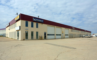 1408 8th St, Nisku AB - Warehouse