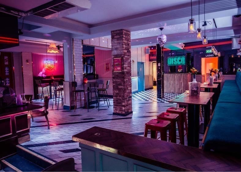 374 North End Rd, London for lease - Building Photo - Image 3 of 4