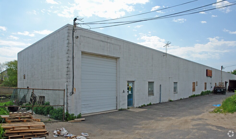 3595 Lawson Blvd, Oceanside, NY for sale - Primary Photo - Image 1 of 1