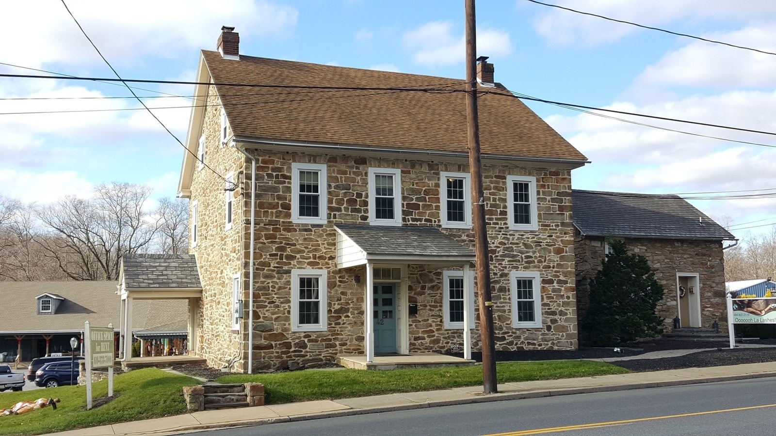 42 Main St, Hellertown, PA 18055