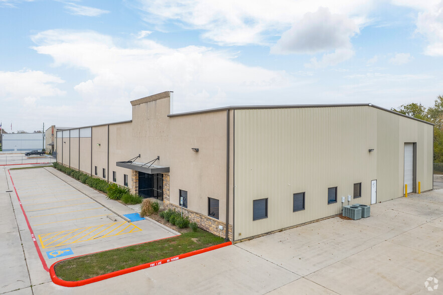 19350 E Hardy Rd, Houston, TX for sale - Building Photo - Image 1 of 1