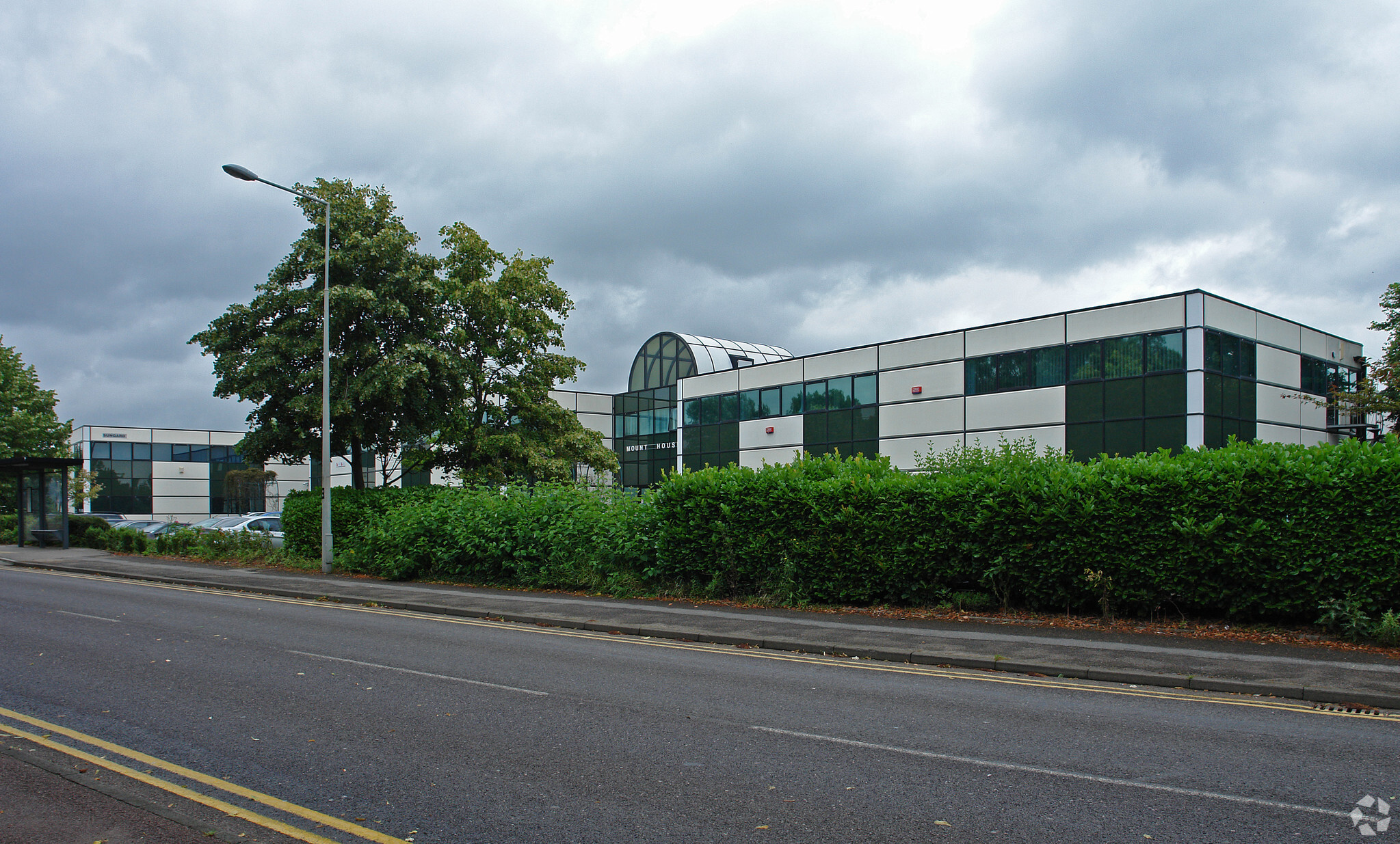 Bond Ave, Milton Keynes for lease Primary Photo- Image 1 of 8