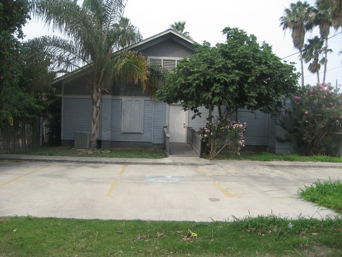 504 E Levee St, Brownsville, TX 78520 Property Record