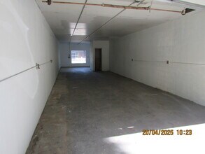 12691-12695 Mcgregor Blvd, Fort Myers, FL for lease Interior Photo- Image 2 of 5